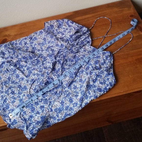 Banana Republic Blue Floral Silk Camisole - Picture 7 of 7